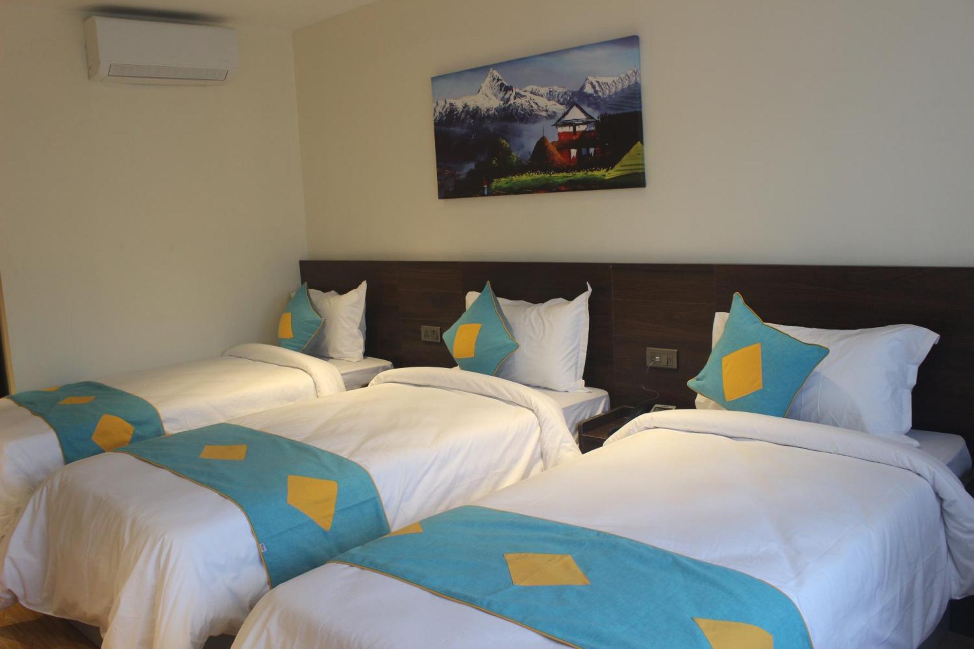 Deluxe Triple Room